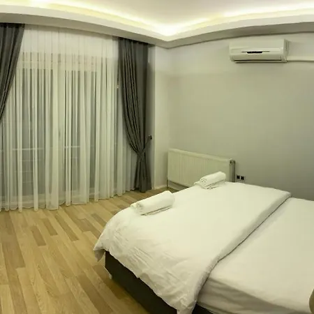 Isuite Ξενοδοχείο με διαμερίσματα *